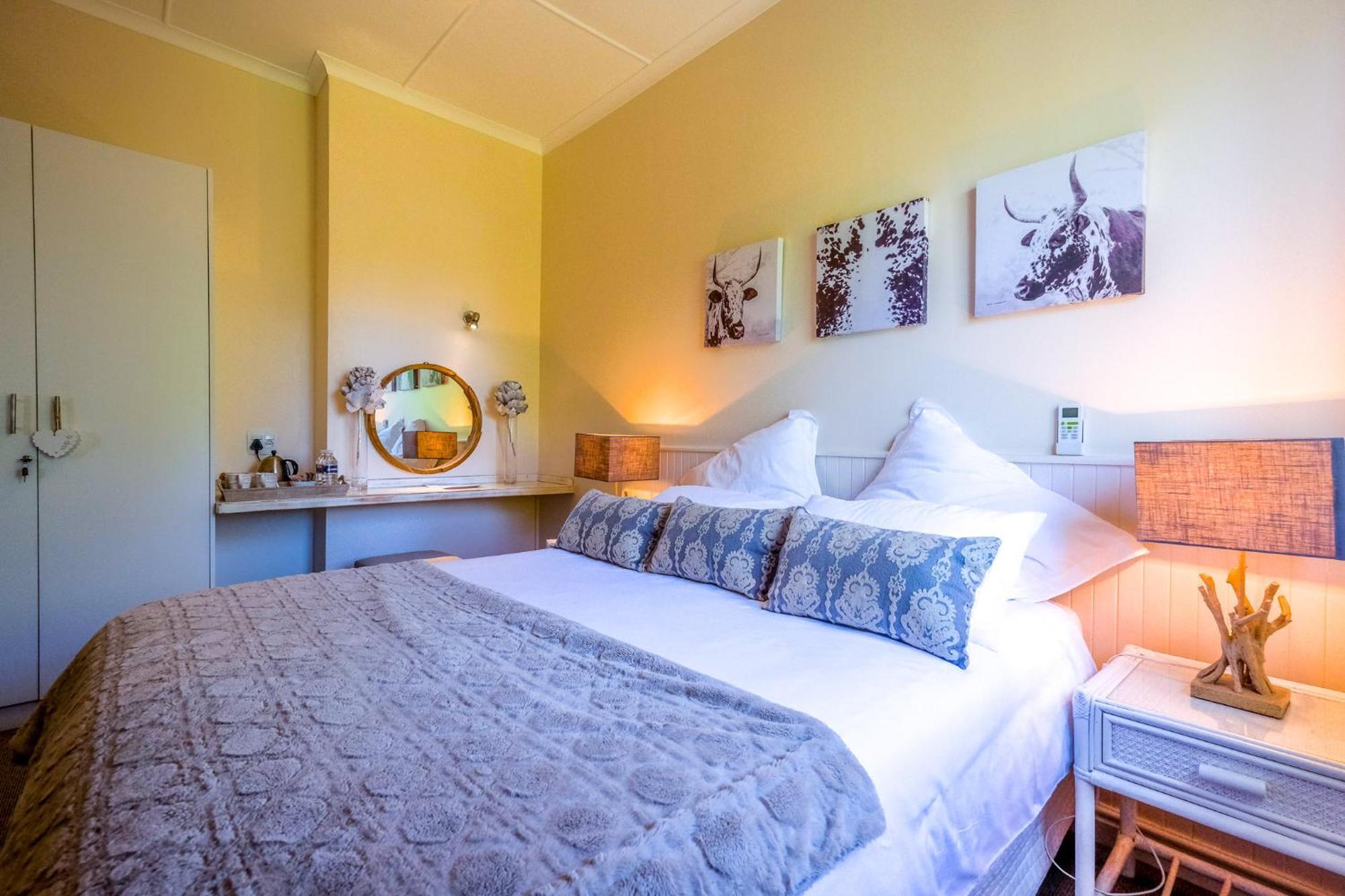 Oude Berg Guesthouse - 10 Caledon Street George Bilik gambar