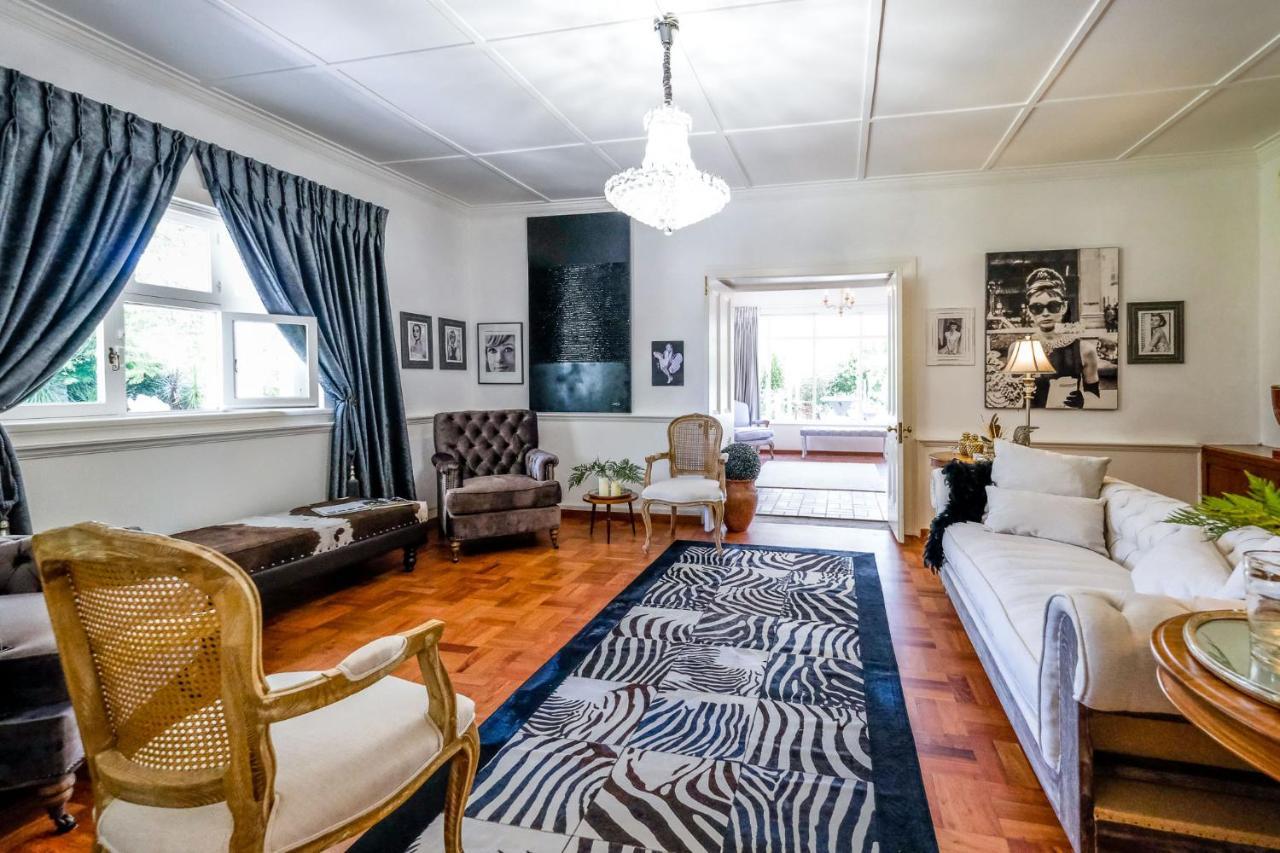 Oude Berg Guesthouse - 10 Caledon Street George Luaran gambar